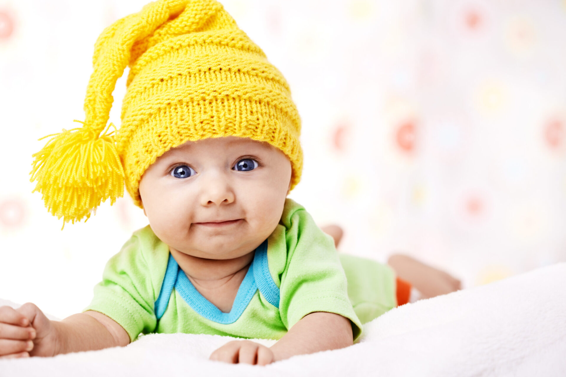 How to stay connected with your pregnant surrogate?